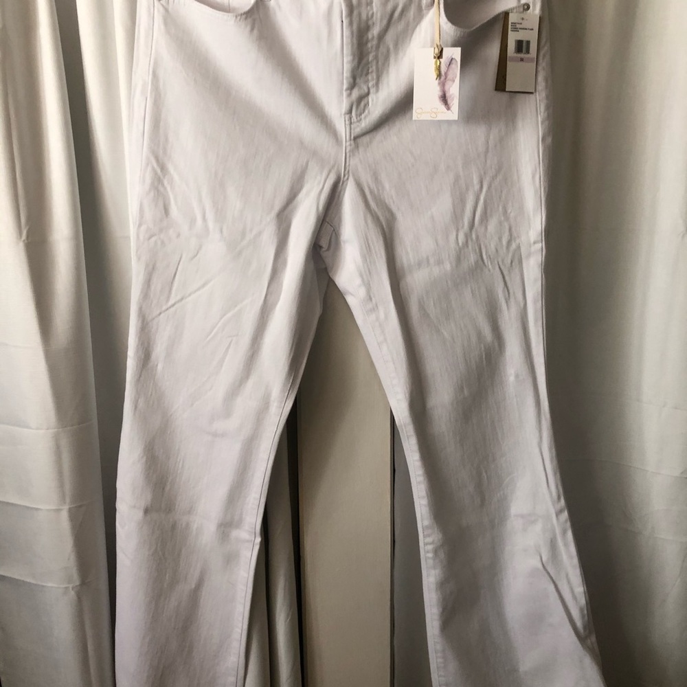 Jessica’s Simpson high school waisted flares